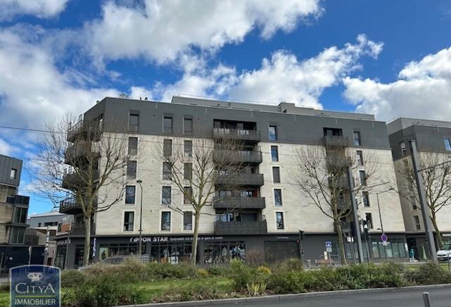 Vente garage   Cenon (33150) — photo 1