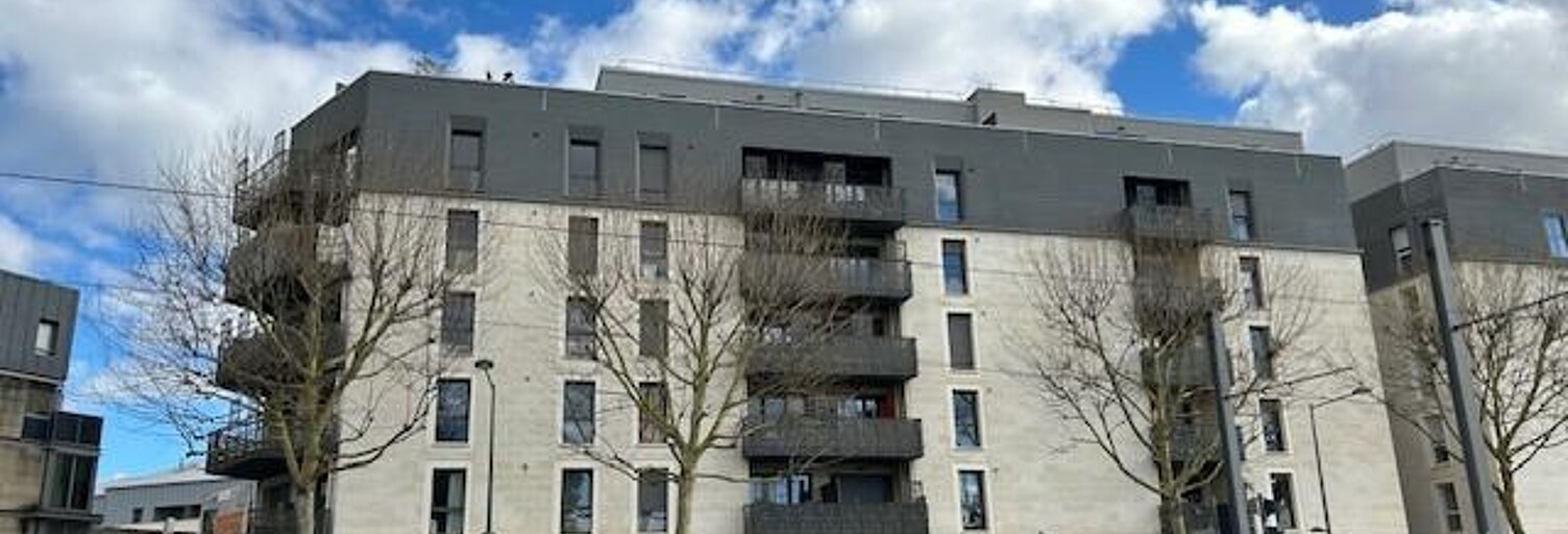 Garage   m² à vendre à Cenon (33150)