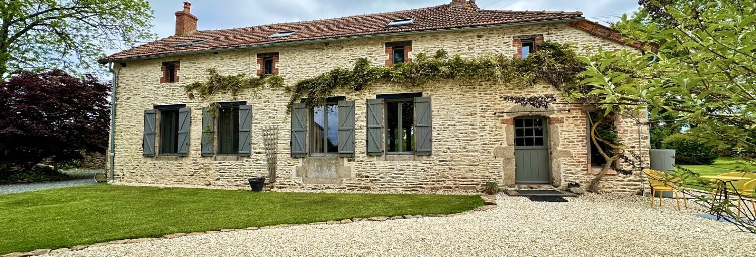 Maison 7 Pièces 131 m² à vendre à Bussière-Saint-Georges (23600)