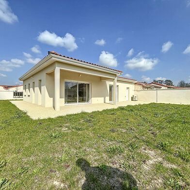 Maison 4 pièces 388500 €