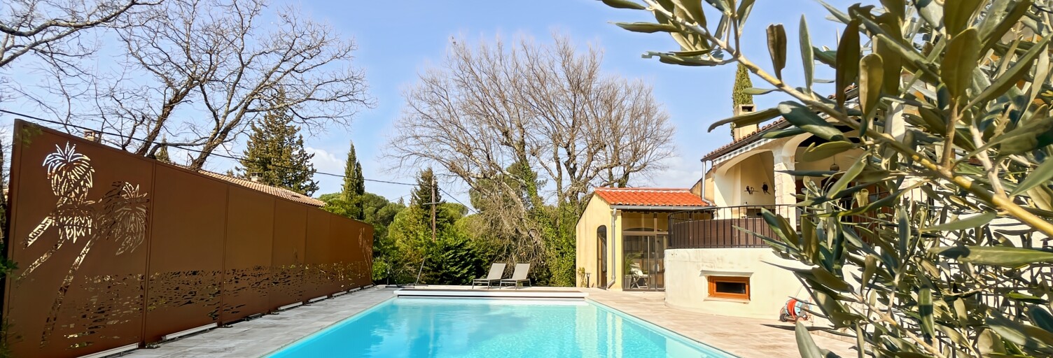 Maison 7 Pièces 216 m² à vendre à Saint-Michel-d'Euzet (30200)