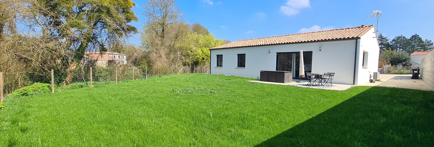 Maison 4 Pièces 94 m² à vendre à Romegoux (17250)