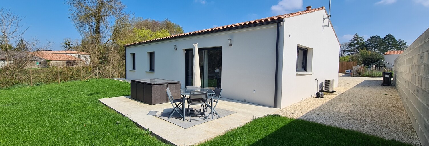 Maison 4 Pièces 94 m² à vendre à Romegoux (17250)