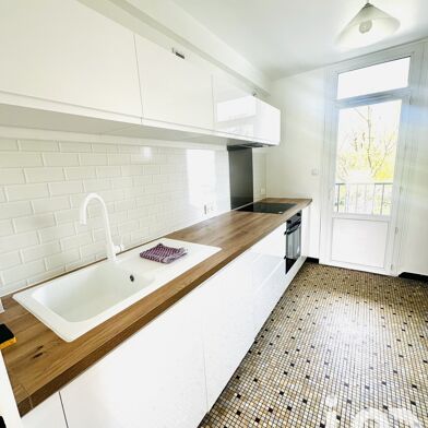 Appartement 4 pièces 219000 €