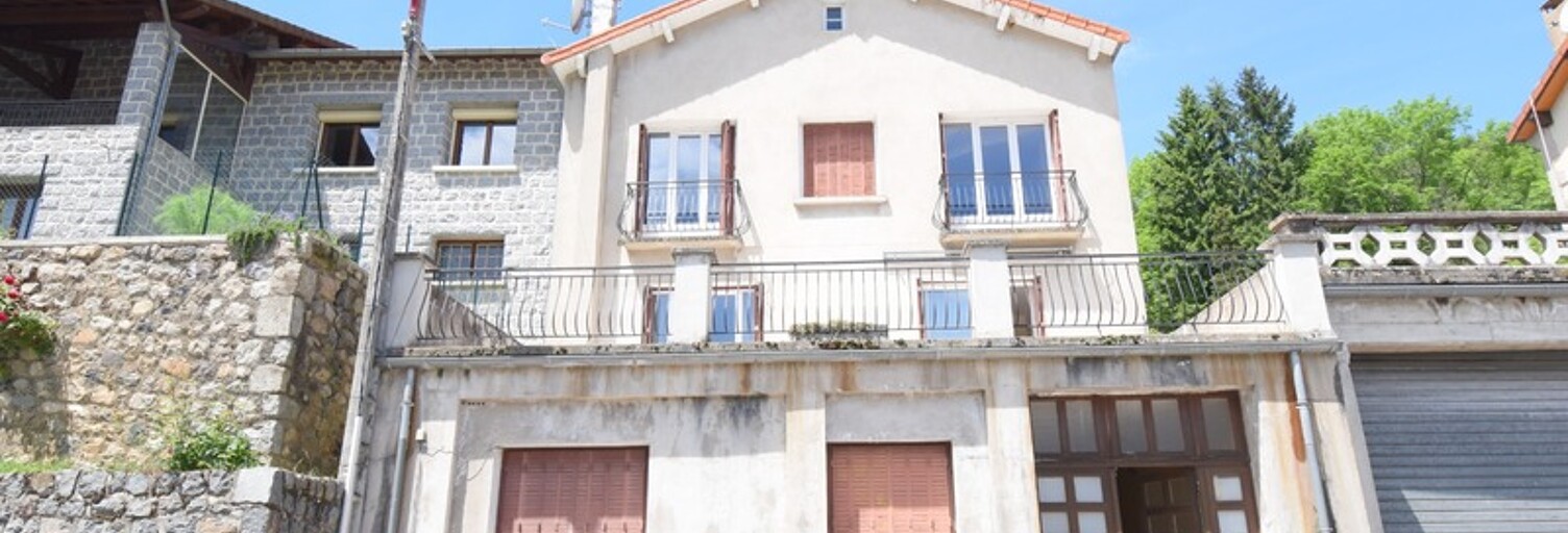 Maison 8 Pièces 234 m² à vendre à Saint-Martin-de-Valamas (07310)