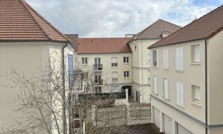 Appartement 1 Pièce 23 m² à louer à Voisins-le-Bretonneux (78960)