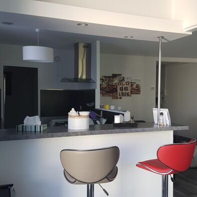 Appartement 4 pièces 800 €