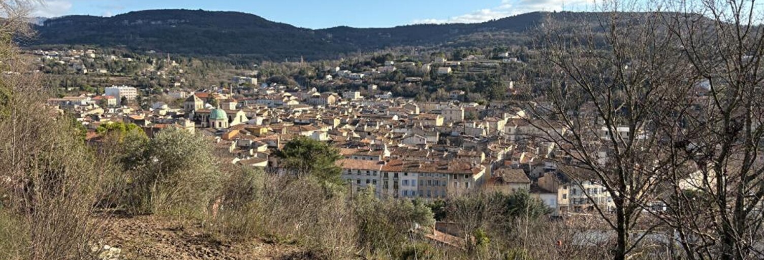 Terrain  1245 m² à vendre à Apt (84400)