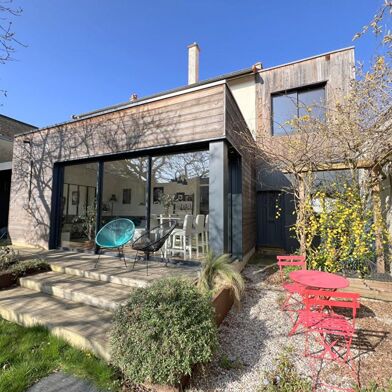 Maison 8 pièces 375000 €