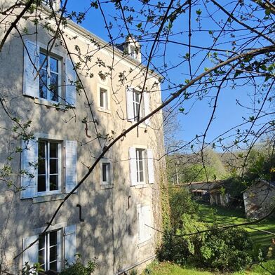 Maison 9 pièces 290000 €