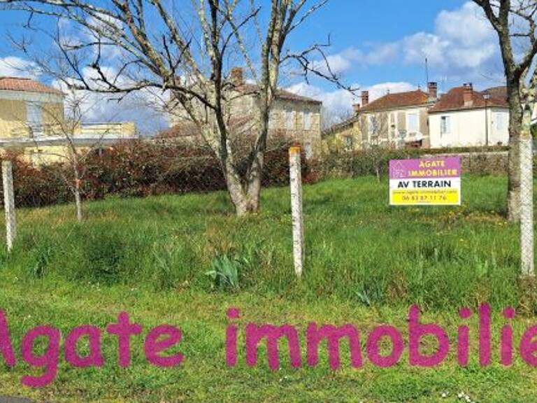 TERRAIN CONSTRUCTIBLE  A VILLANDRAUT — photo 1