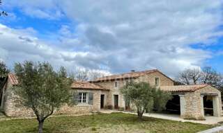 Maison 7 Pièces 220 m² à vendre à Bonnieux (84480)
