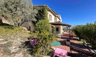 Maison 6 Pièces 132 m² à vendre à Volx (04130)