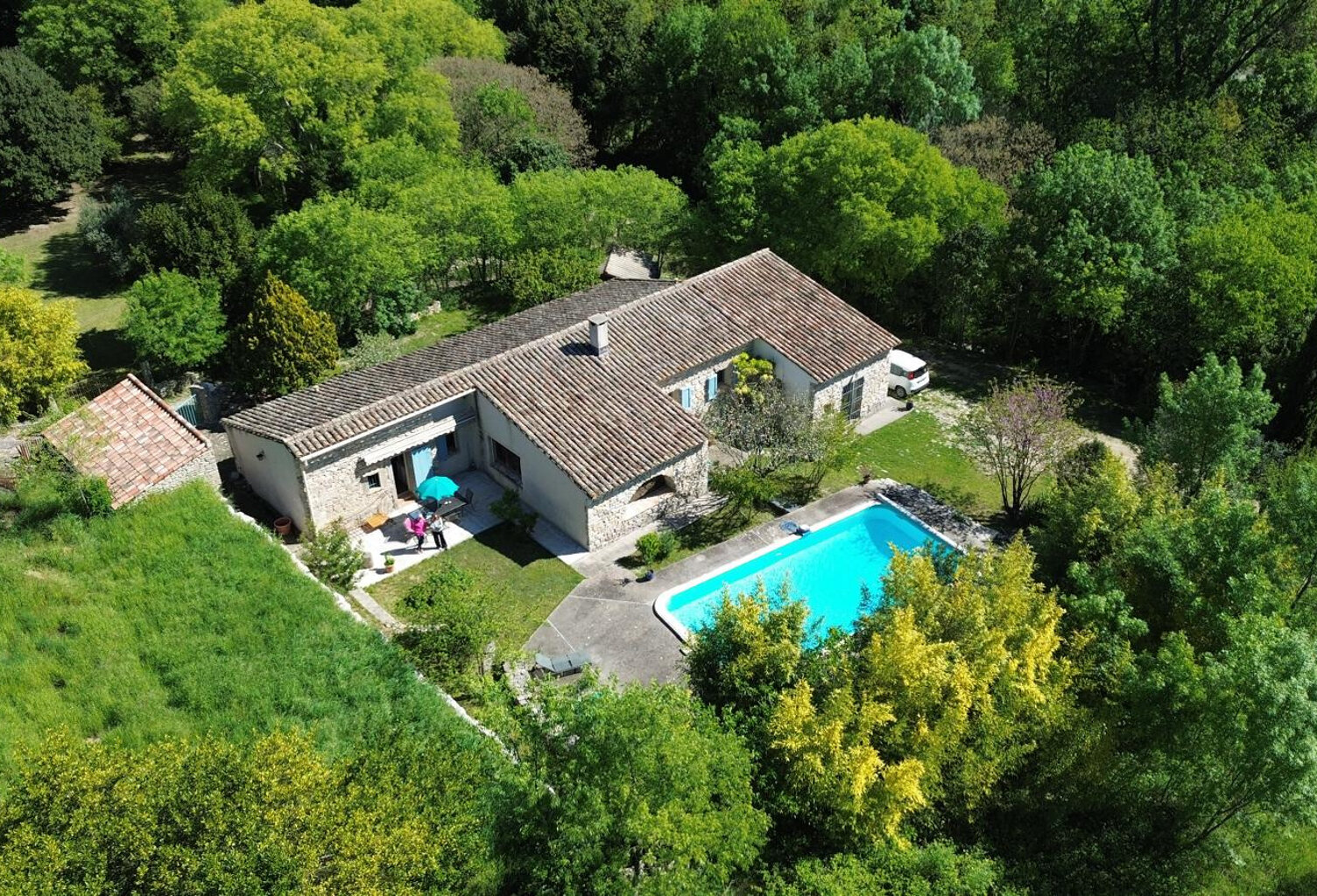 ANCIENNE BERGERIE 160M2 SUR UN TERRAIN DE 1300M2 — photo 1
