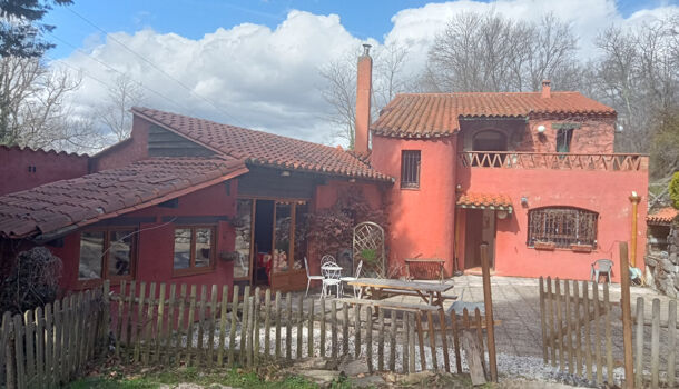 Villa / Maison 9 pièces  à vendre Saint-Laurent-de-Cerdans 66260