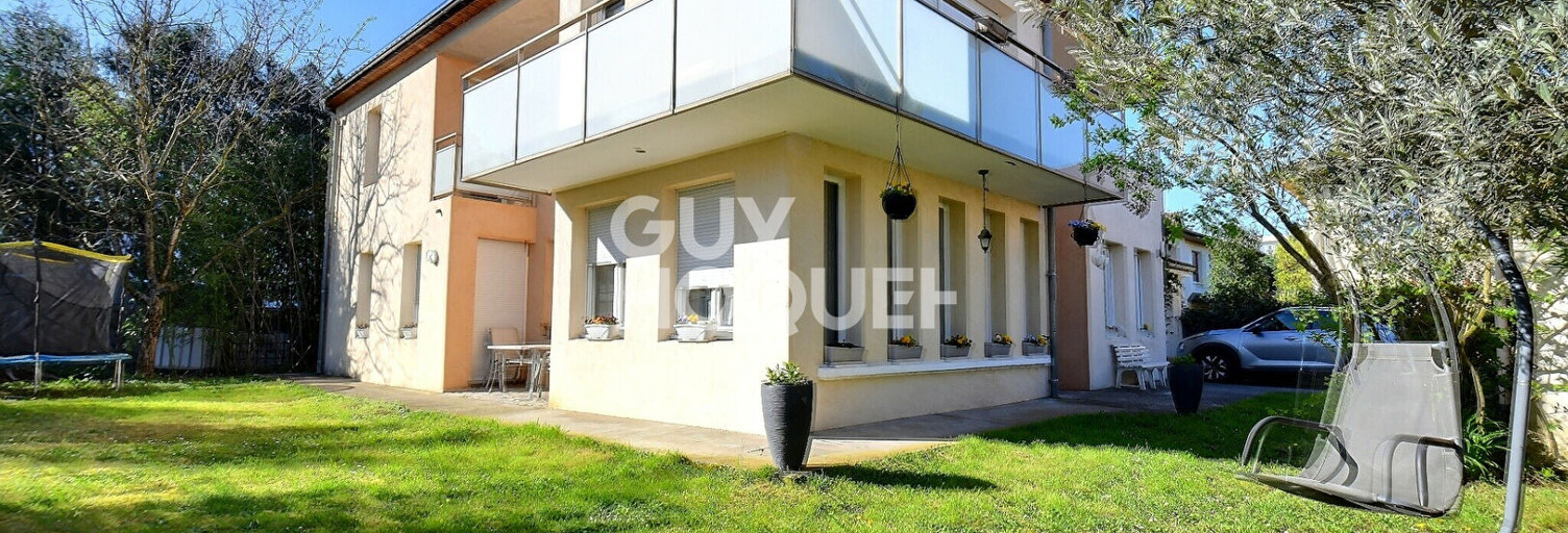 Maison 8 Pièces 203 m² à vendre à Bron (69500)