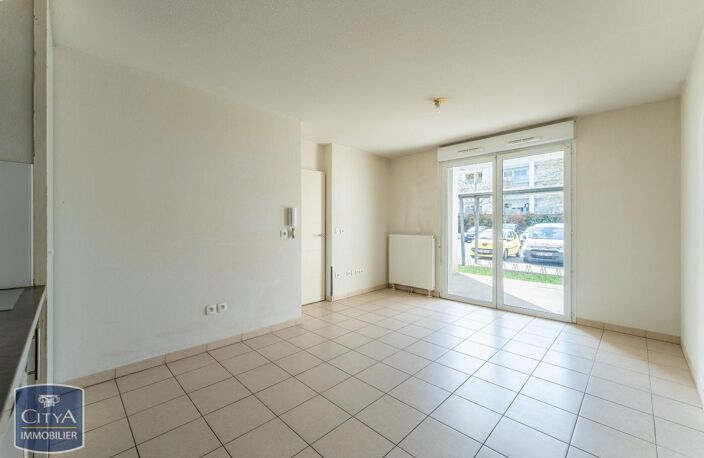 Vente appartement 2 pièces 38 m² Cenon (33150) — photo 2