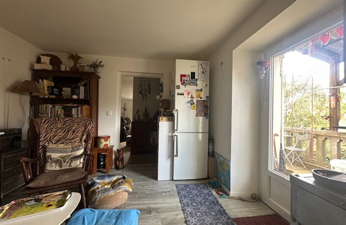 MAISON AVEC GARAGE BEGUEY — photo 2