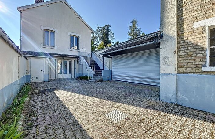 CHARMANTE MAISON SPACIEUSE AVEC JARDIN ET DÉPENDANCES  À 25 — photo 2