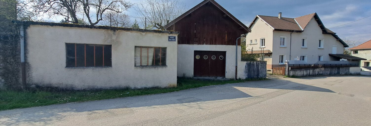 Maison 7 Pièces 145 m² à vendre à Saint-André-le-Gaz (38490)