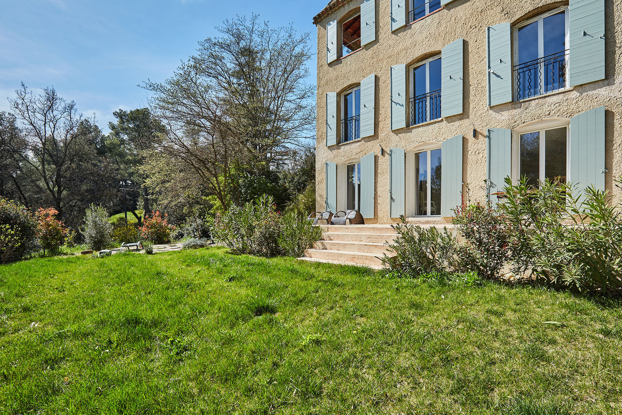 Villa / Maison 7 pièces  à vendre Aix-en-Provence 13090