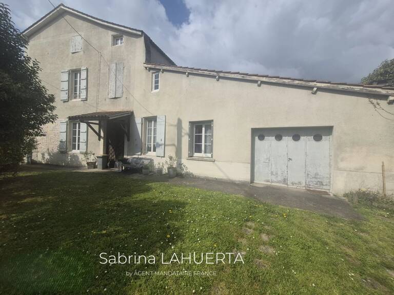 EXCLUSIVITÉ - MAISON DE VILLE À RÉNOVER — photo 1