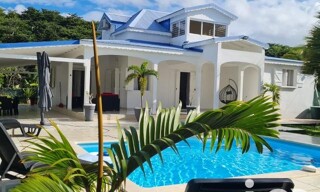 Maison 5 Pièces 250 m² à louer à Morne-à-l'Eau (97111)