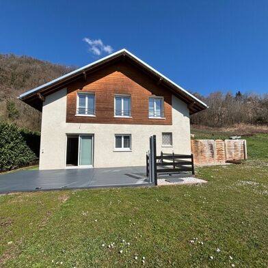 Maison 5 pièces 480000 €