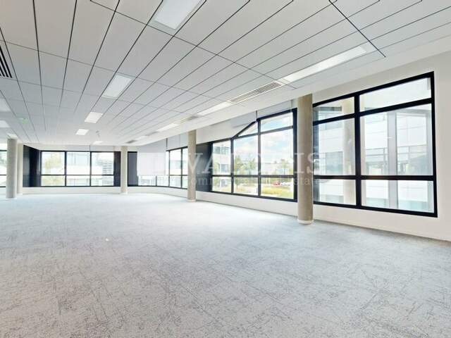 BUREAUX à LOUER — photo du bien