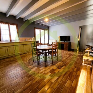 Maison 8 pièces 270000 €