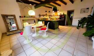 Maison 7 Pièces 236 m² à vendre à Saint-Bonnet-sur-Gironde (17150)