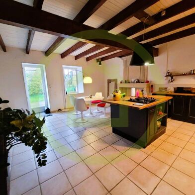 Maison 7 pièces 254000 €