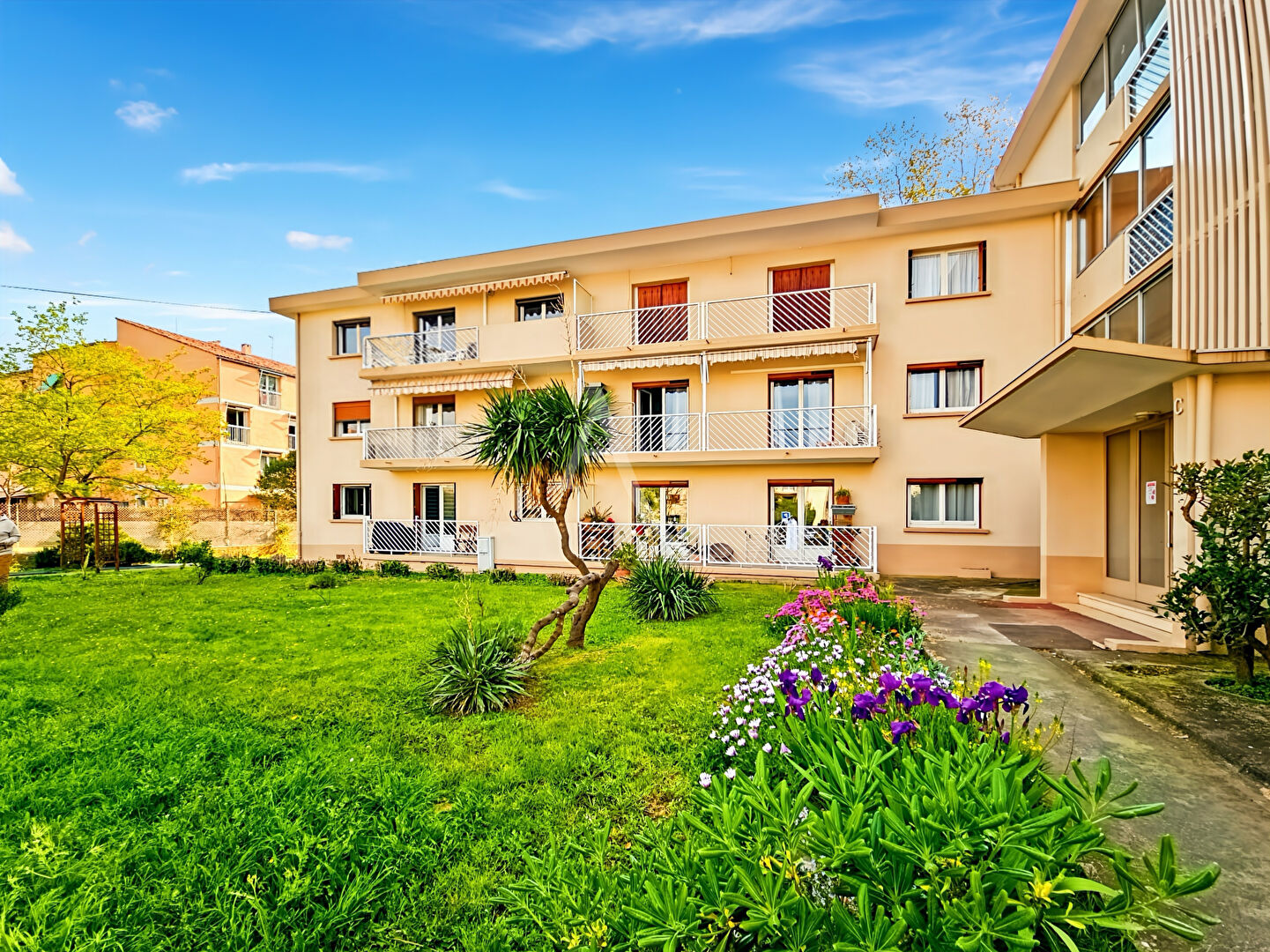Appartement 4 pièces  à vendre Pradet (Le) 83220