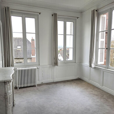 Appartement 4 pièces 232000 €