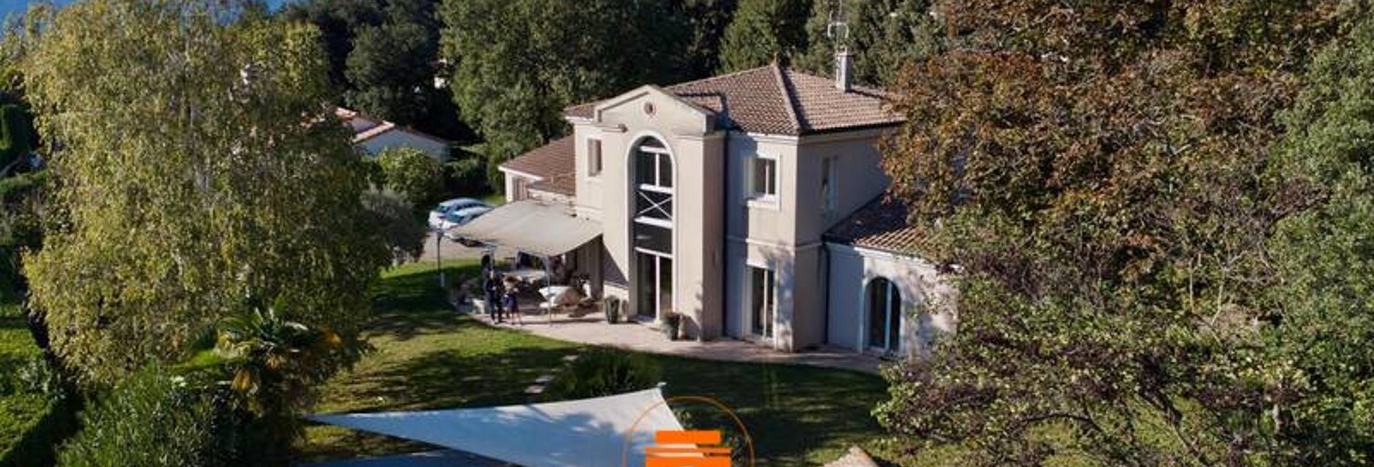 Maison 8 Pièces 238 m² à vendre à Montélimar (26200)