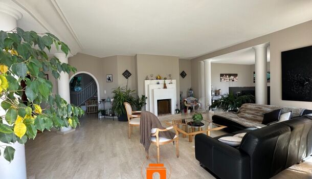 Villa / Maison 8 pièces  à vendre Montélimar 26200