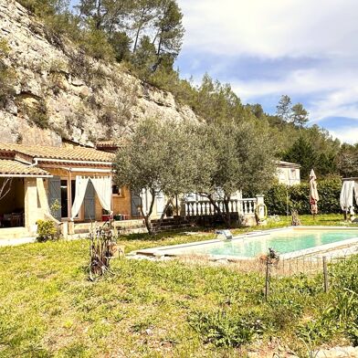 Maison 5 pièces 549000 €