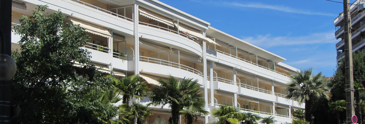 Garage  14 m² à louer à Cannes (06400)