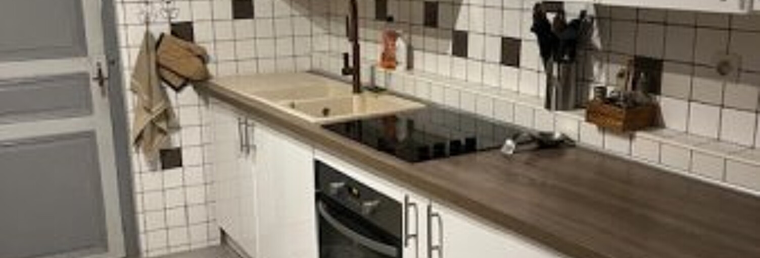 Commerce  154 m² à vendre à Maury (66460)