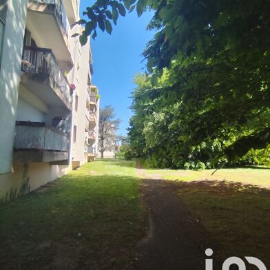 Appartement 5 pièces 187000 €