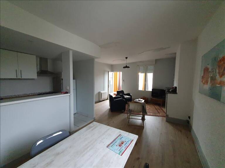 Maison de ville de 3 pièces principales — photo 1