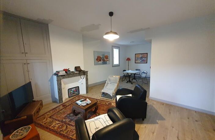 Maison de ville de 3 pièces principales — photo 2