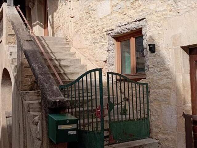 Maison de bourg de 3 pièces principales — photo du bien