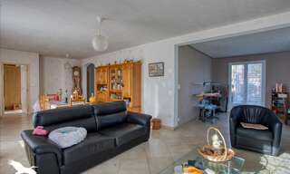 Maison 5 Pièces 155 m² à vendre à Terrasson-Lavilledieu (24120)
