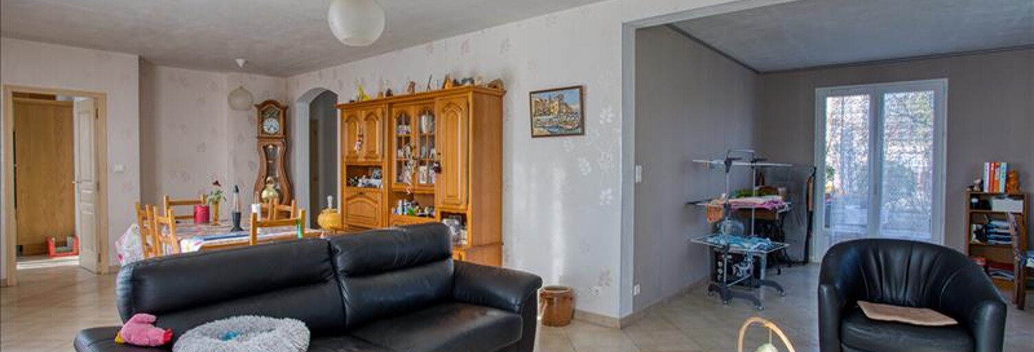Maison 5 Pièces 155 m² à vendre à Terrasson-Lavilledieu (24120)