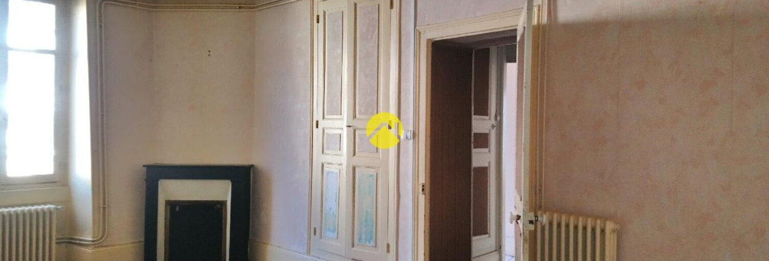 Maison 3 Pièces 72 m² à vendre à Saint-Amand-Montrond (18200)