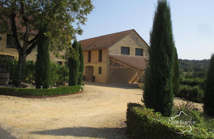 DORDOGNE-SARLAT LA CANEDA:  ENSEMBLE IMMOBILIER DE GITES — photo 3