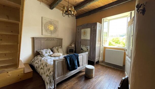 Propri&eacute;t&eacute; 5 pièces  à vendre Salles-la-Source 12330