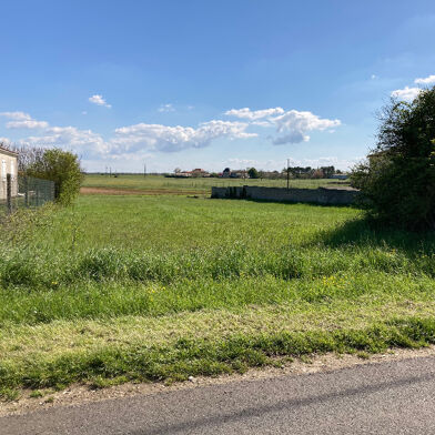 Terrain  23500 €