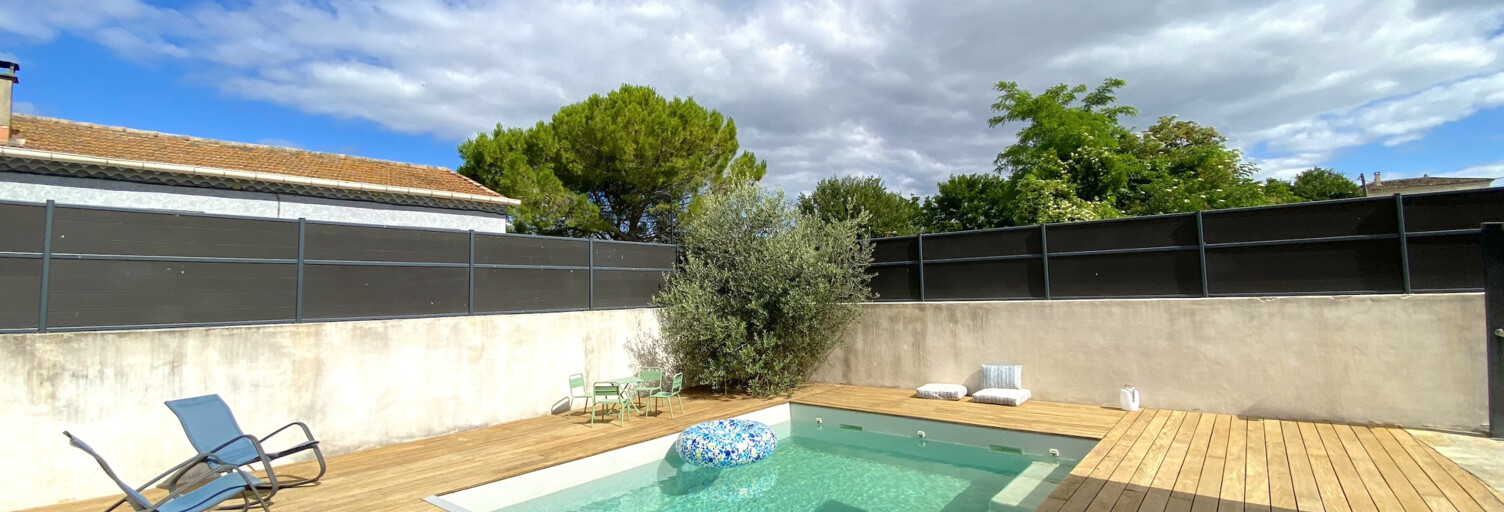 Maison 9 Pièces 270 m² à vendre à Allègre-les-Fumades (30500)